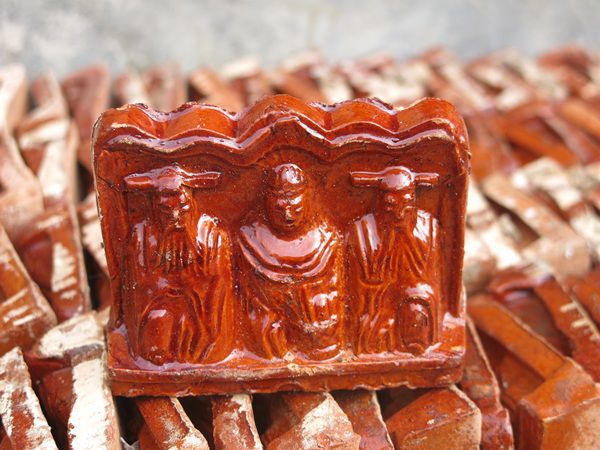 Thờ tượng Táo Quân - trông coi nhà cửa, bếp núc và giữ hạnh phúc gia đình Thờ tượng Táo Quân - trông coi nhà cửa, bếp núc và giữ hạnh phúc gia đình