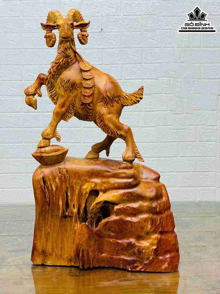 Tượng Dê Gỗ Hương 
