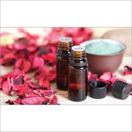 Tinh dầu gỗ Hồng - giảm căng thẳng và trị vết nhăn
