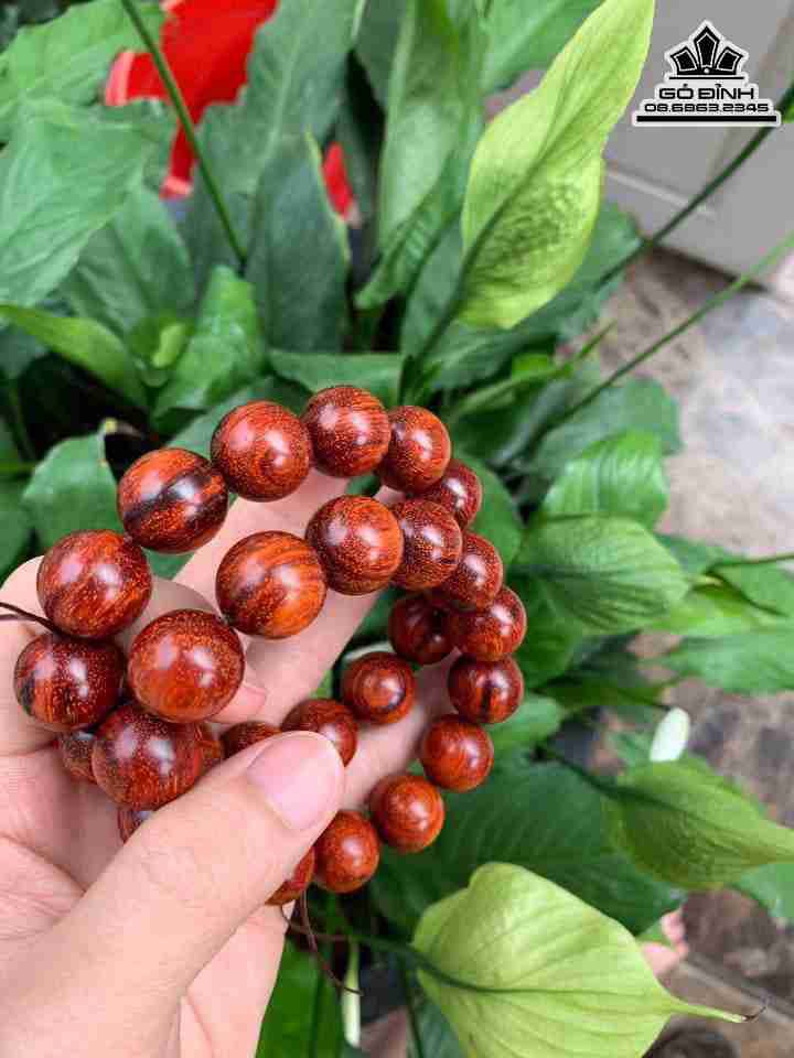 Vòng Tay Gỗ Tử Đàn