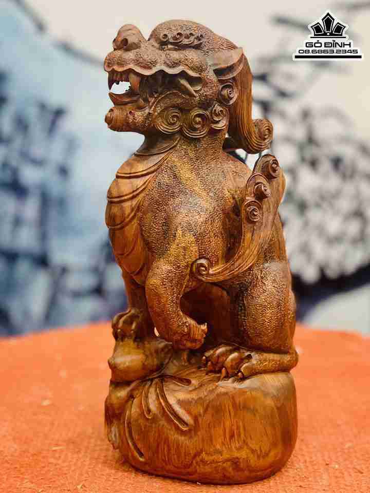 Tượng gỗ Tỳ Hưu gỗ - mang đến sự mạnh mẽ, tiên phong và nhiệt huyết