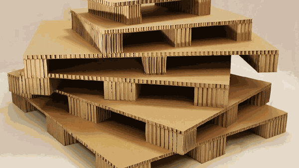Pallet giấy