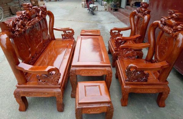 Bàn ghế gỗ Xà Cừ