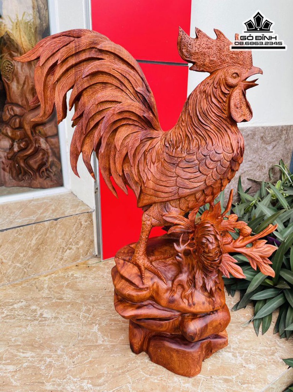 Tượng Gà Trống gỗ Hương