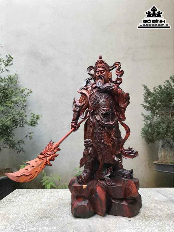 Tượng Quan công gỗ Trắc