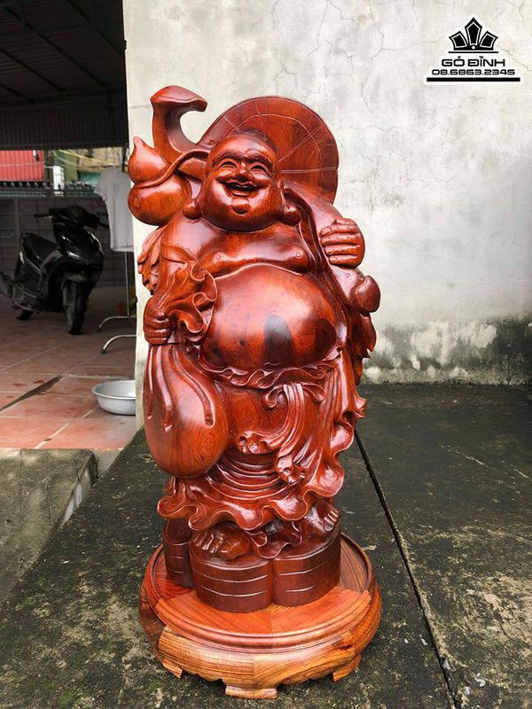 Tượng Phật Di Lặc vác gậy như ý Gỗ Hương 