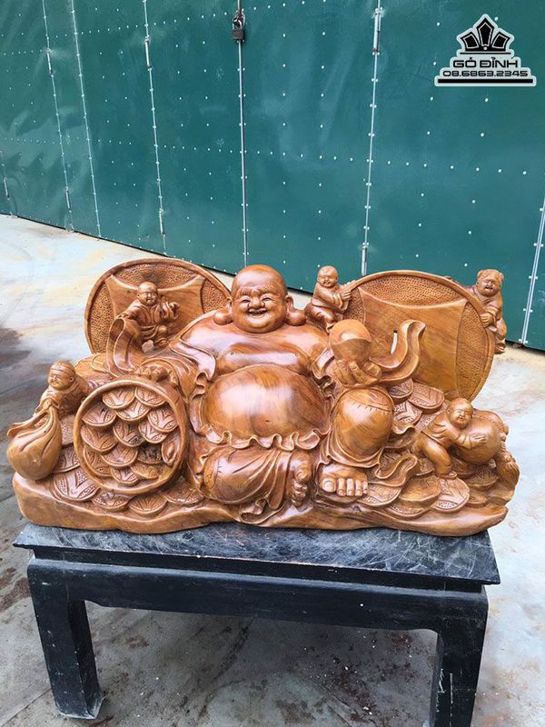 Tượng Phật Di Lặc Ngũ Phúc gỗ xá xị (gù hương)