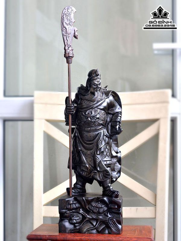 Tượng Quan Công Chống Đao Gỗ Mun Hoa