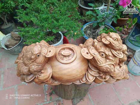 Tượng Tam Cóc 3 chân