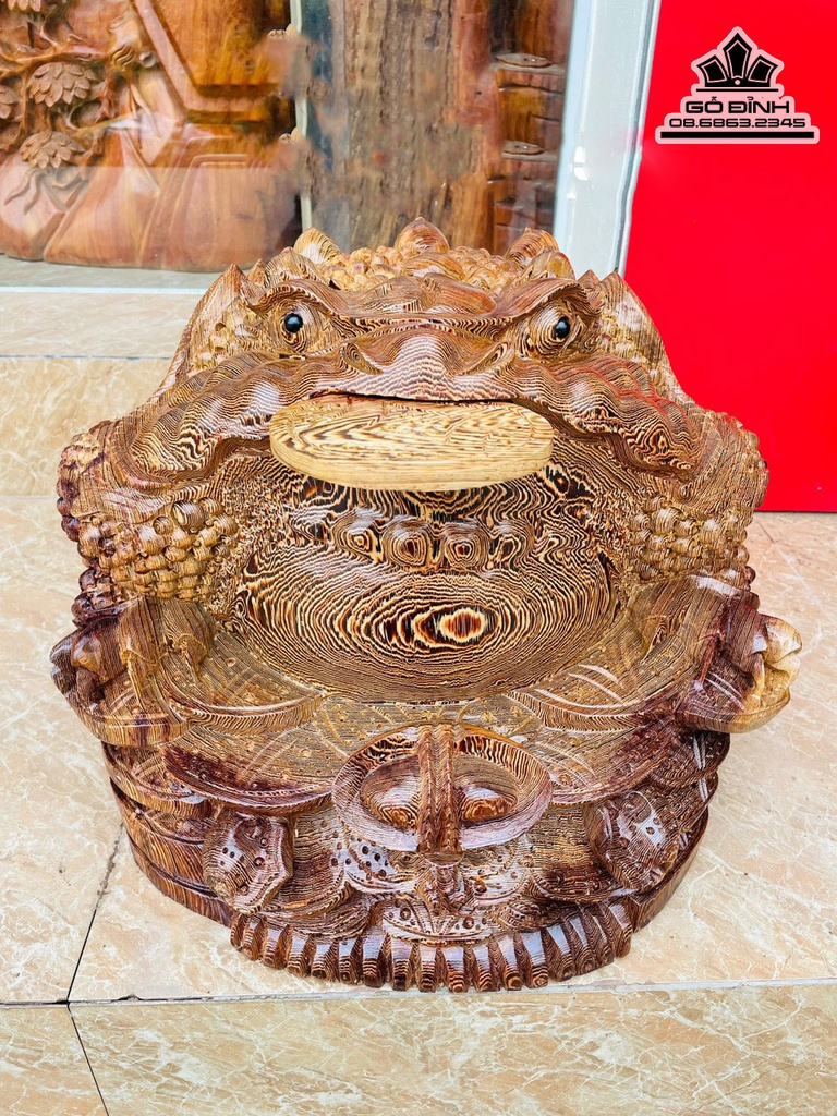 Tượng Cóc ngậm tiền