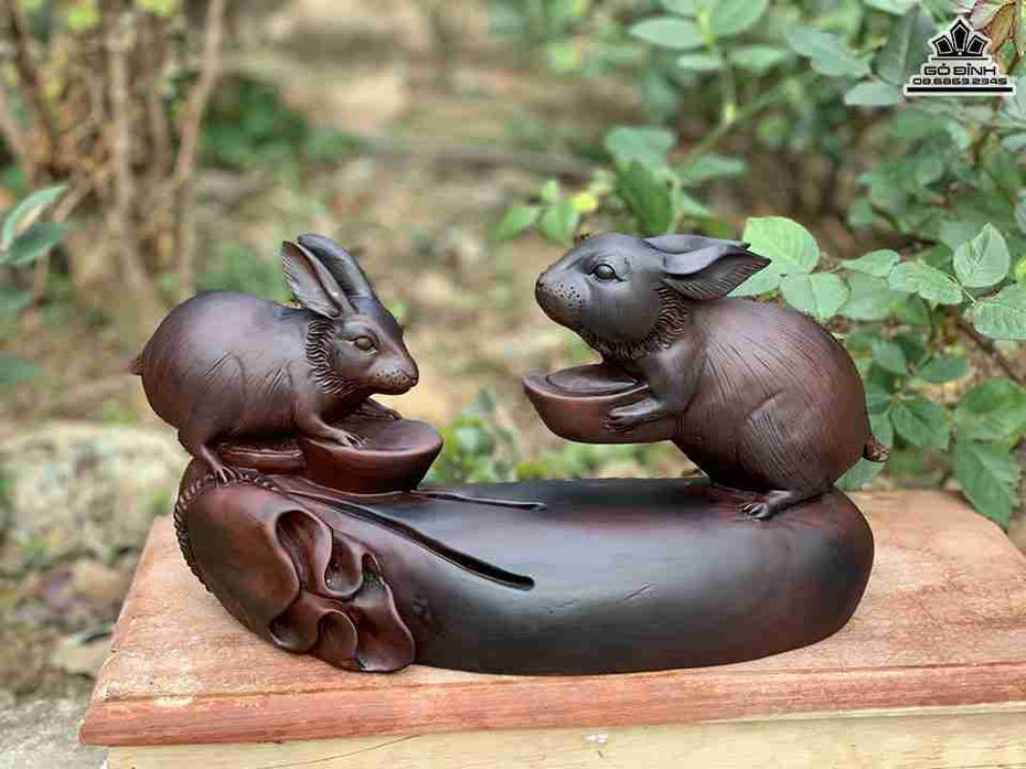 Tượng Thỏ gỗ Trắc