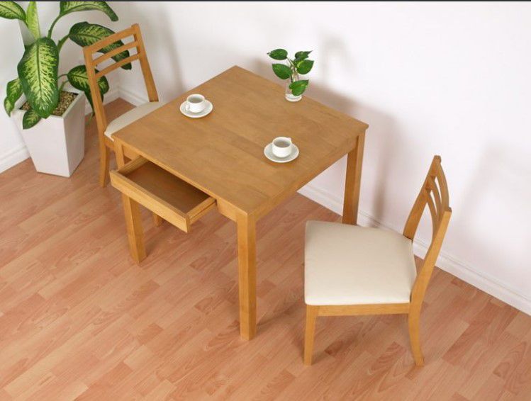 Bàn ăn hình vuông 2 ghế bằng gỗ