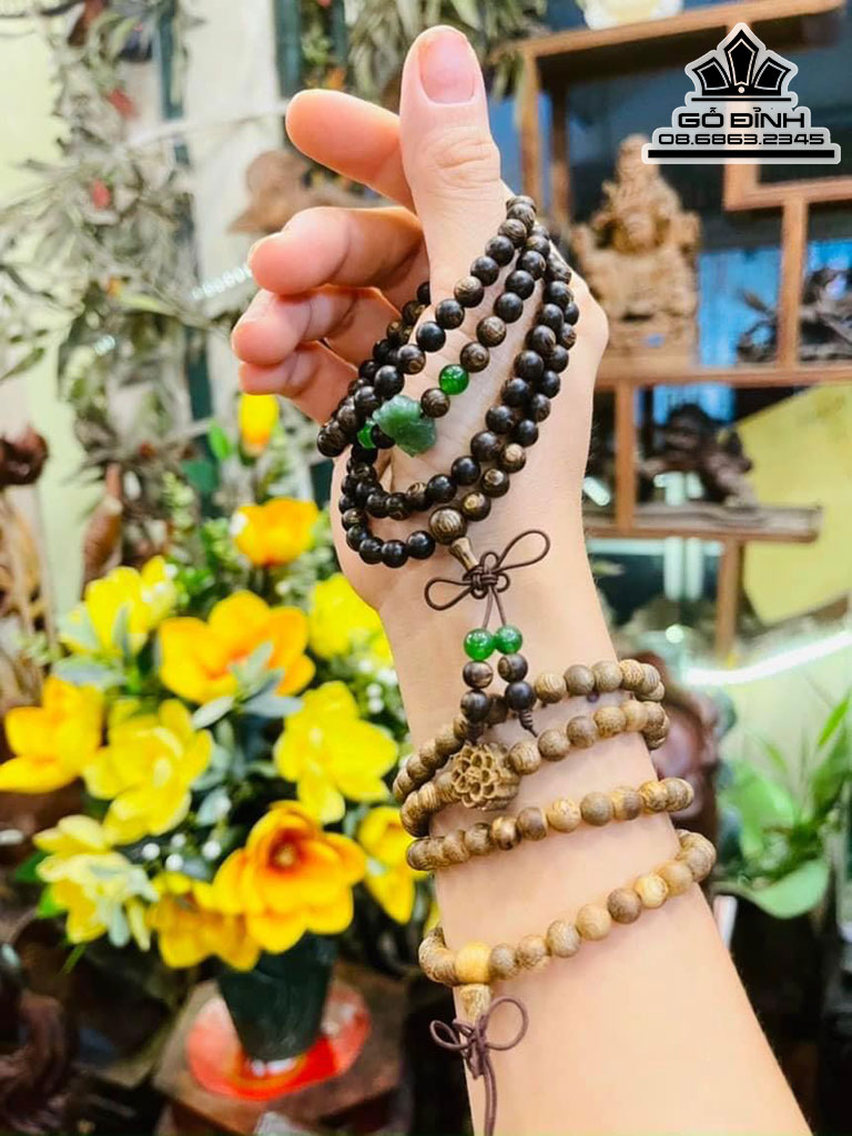 Vòng tay Trầm Hương 108 Hạt