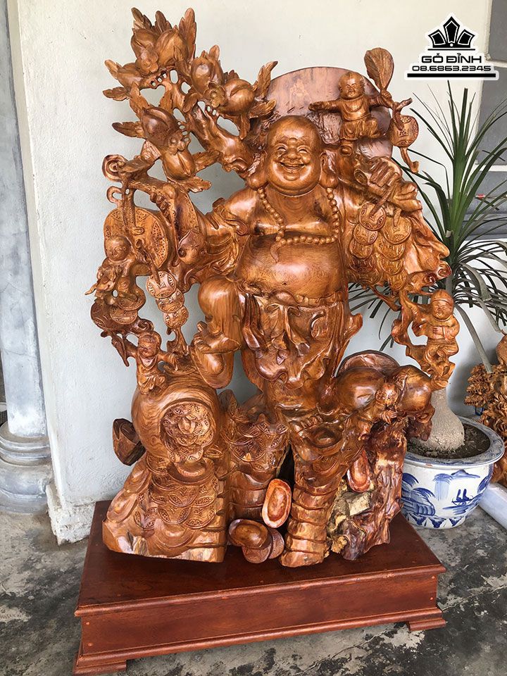 Tượng Di Lặc Ngũ Phúc Vác Cành Đào Gỗ Hương