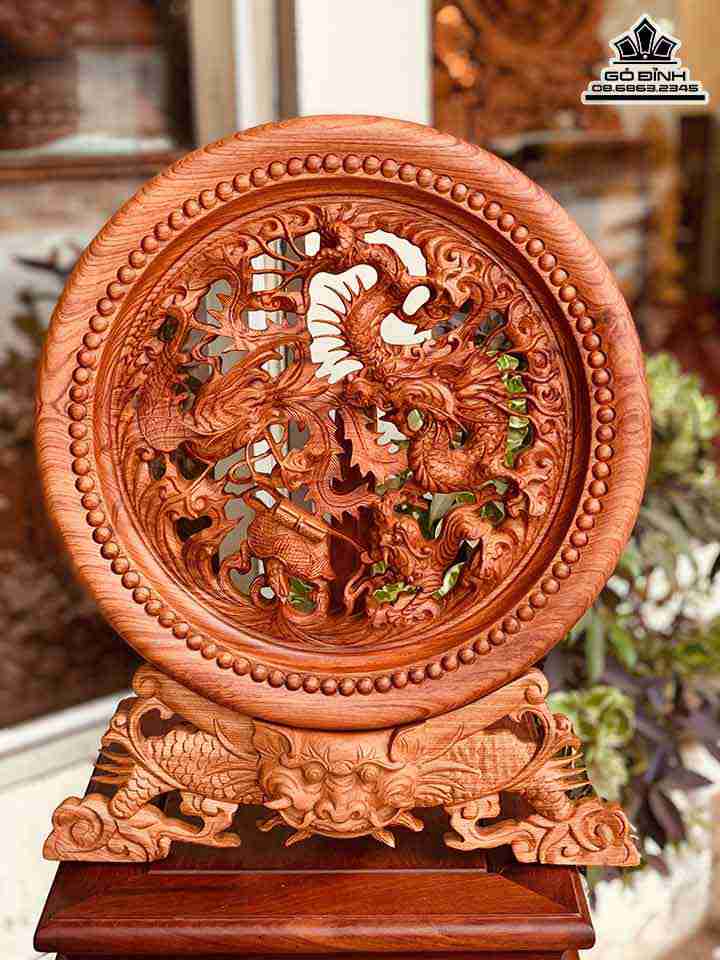 Đĩa Tứ Linh Gỗ Hương Đá với màu sắc vân độc đáo