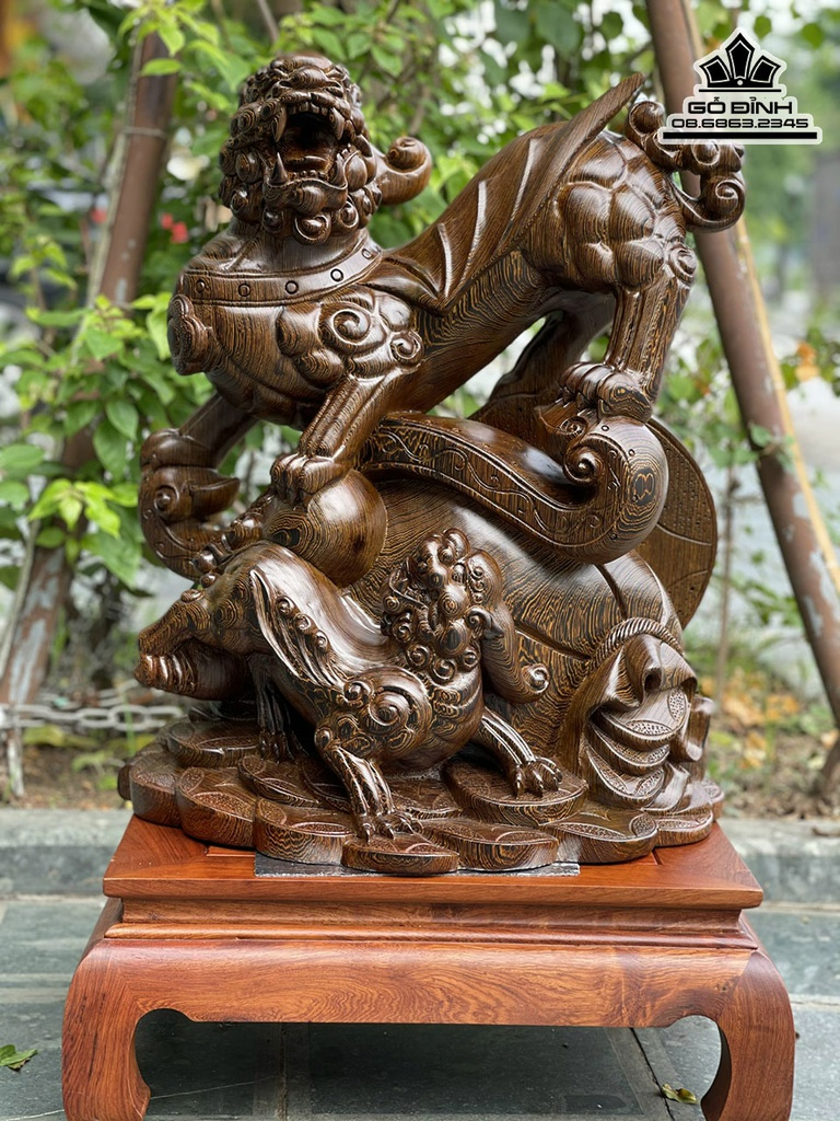 Tượng Kỳ Lân gỗ Mun giúp chiêu tài chiêu lộc