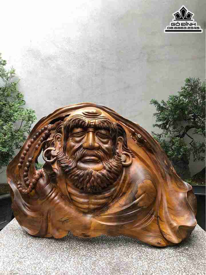 Tranh Diện Đạt Ma Sư Tổ Gỗ Bách Xanh 