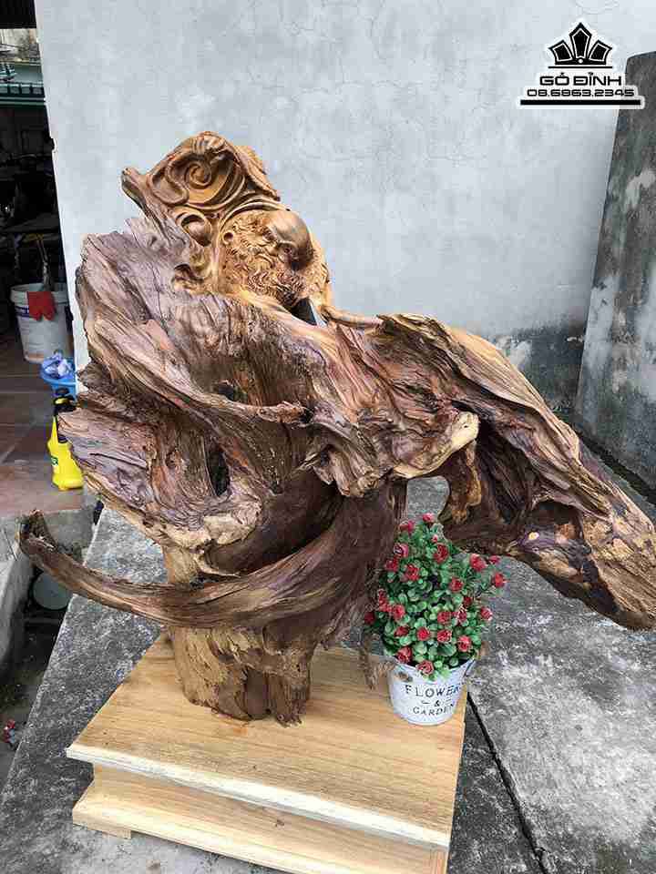 Tượng Đạt Ma Sư Tổ Gỗ Lũa Bách Xanh