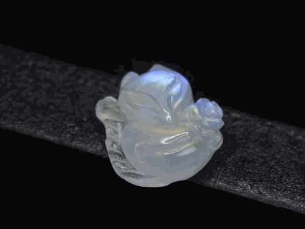 Đá Mặt Trăng (Moonstone)