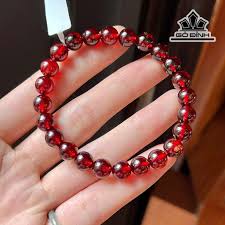 Đá Garnet