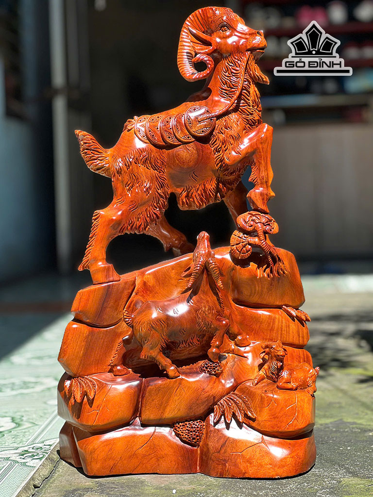 Tượng Tam Dương Khai Thái