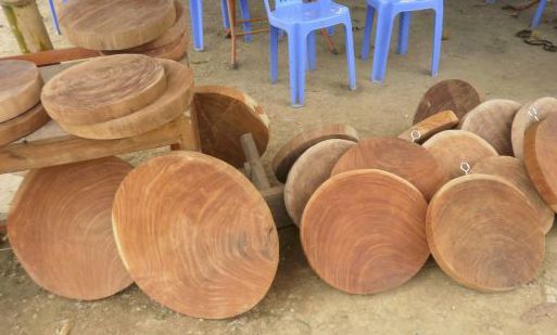 Thớt gỗ Xà Cừ