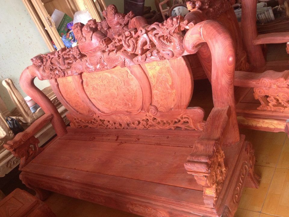 Bàn ghế gỗ Sơn Huyết Bàn ghế gỗ Sơn Huyết