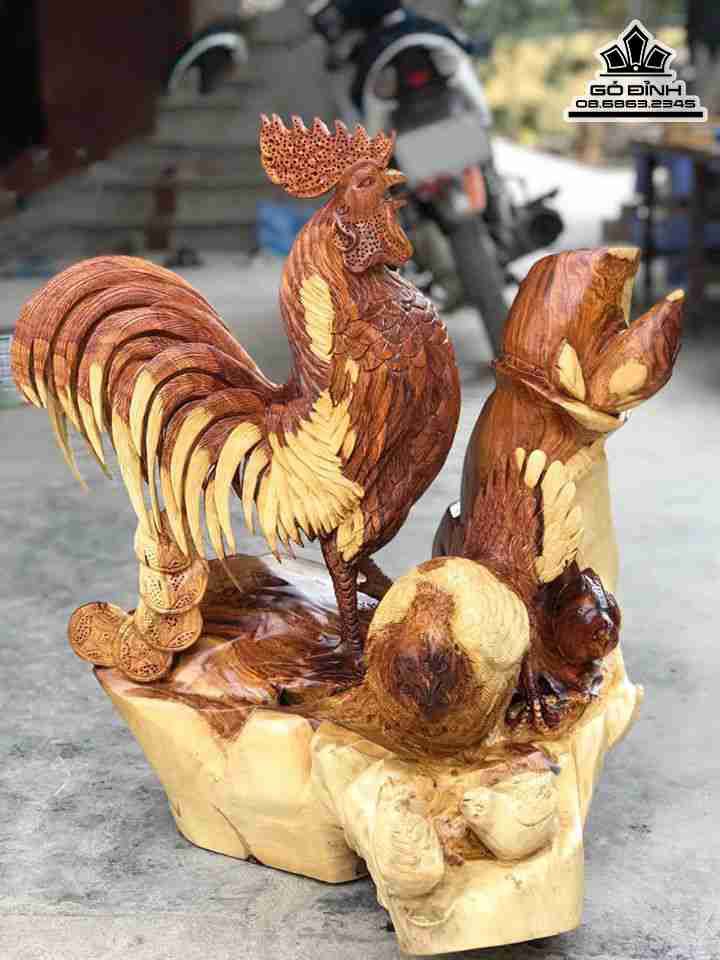 Tượng Gia Đình Gà Gỗ Hương