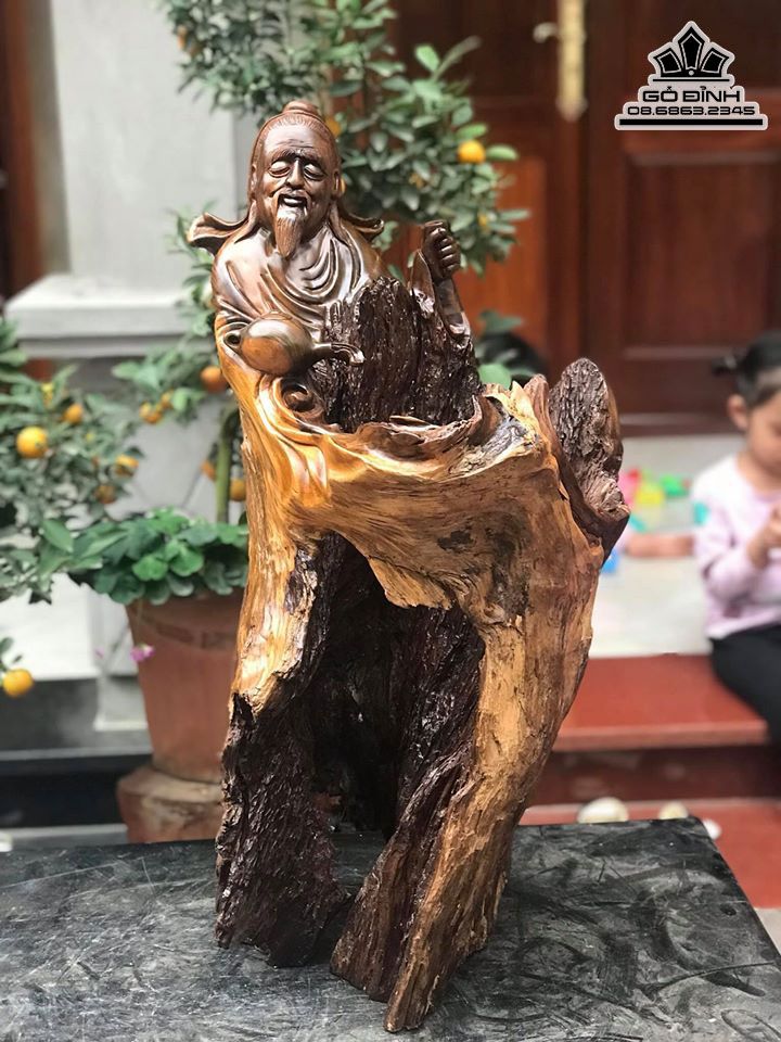 Tượng Thần Trà Lục Vũ Gỗ Lũa Bách Xanh