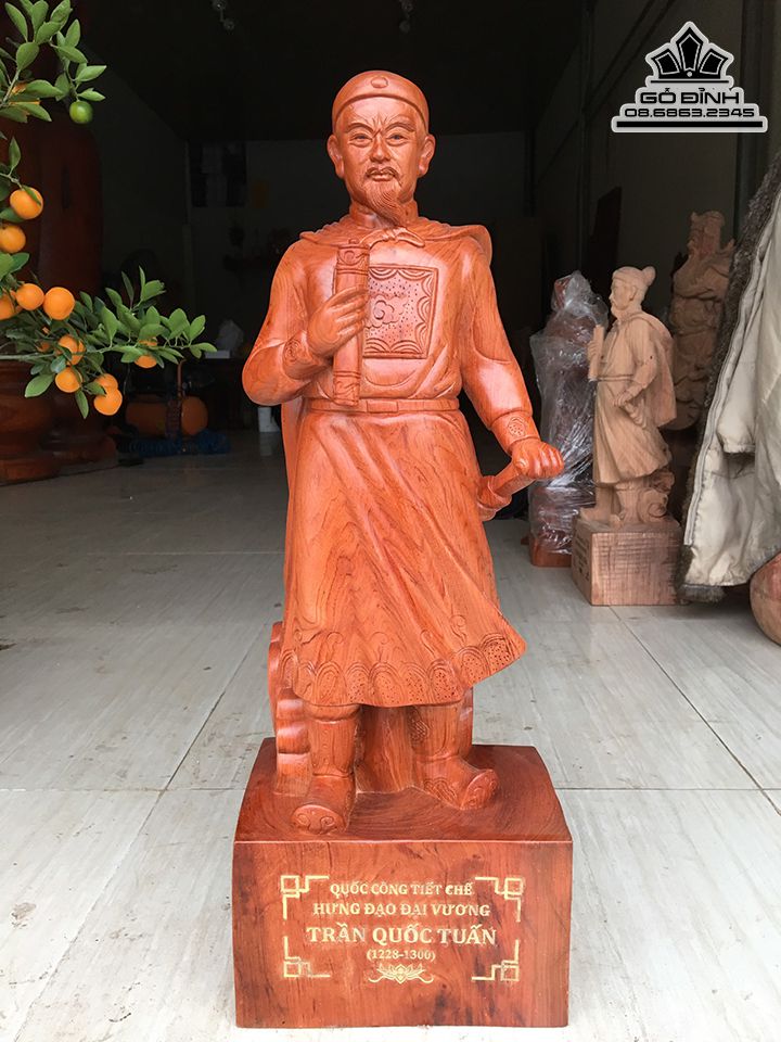 Tượng Trần Hưng Đạo Trần Quốc Tuấn Gỗ Hương