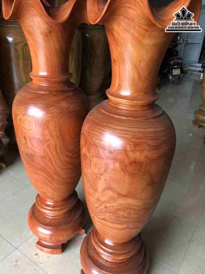 Cặp Lục Bình Gỗ Hương Đỏ 0