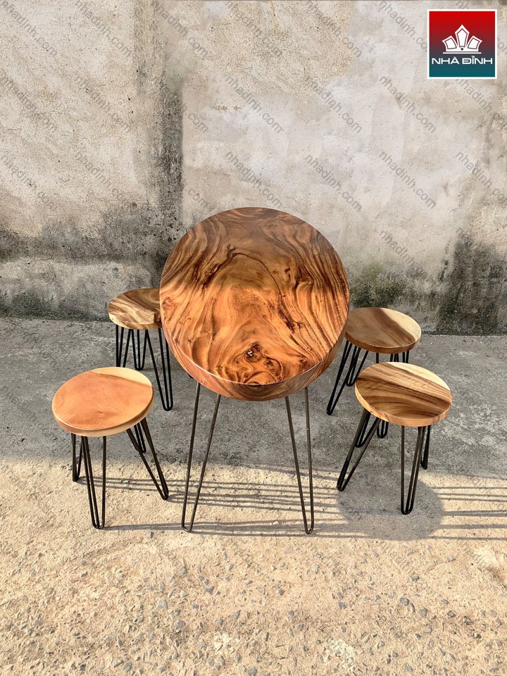 Bộ Bàn Ghế Hình Oval Gỗ Me Tây Cao 75-43  Dài 120 Rộng 60 (cm) 0