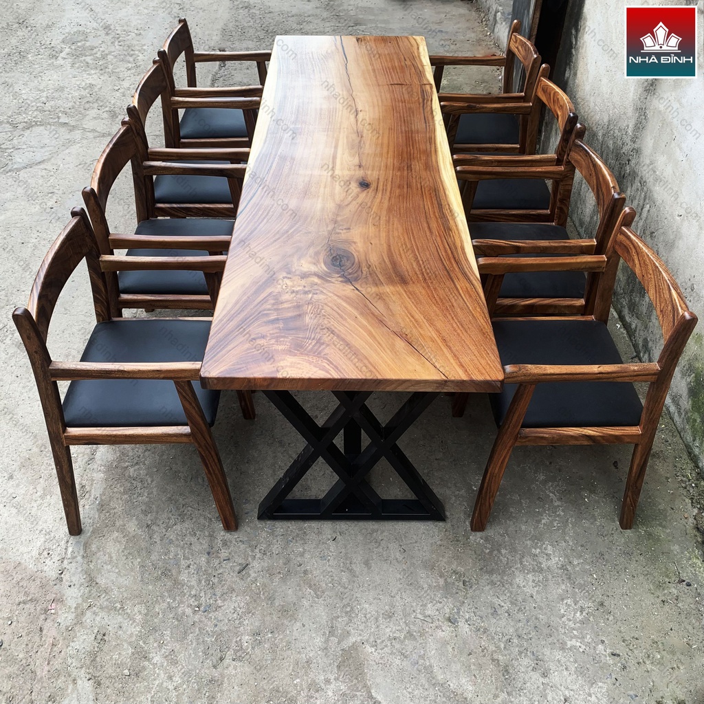Bàn Ăn 8 Ghế Gỗ Me Tây Nguyên Khối Dài 251 Rộng 75 Cao 75 (cm) 0