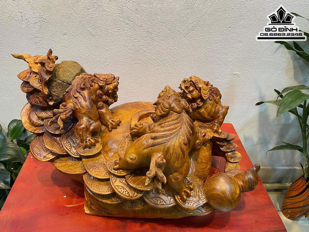 Tượng Tam Cóc Chấn Bình Gỗ Hương Việt Ôm Đá Cao 32 Ngang 62 Sâu 45 (cm) 1