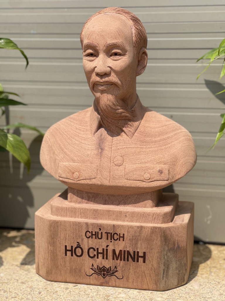 Tượng Chân Dung Bác Hồ Gỗ Hương Cao 40 Ngang 23.5 Sâu 12.5 (cm) 1