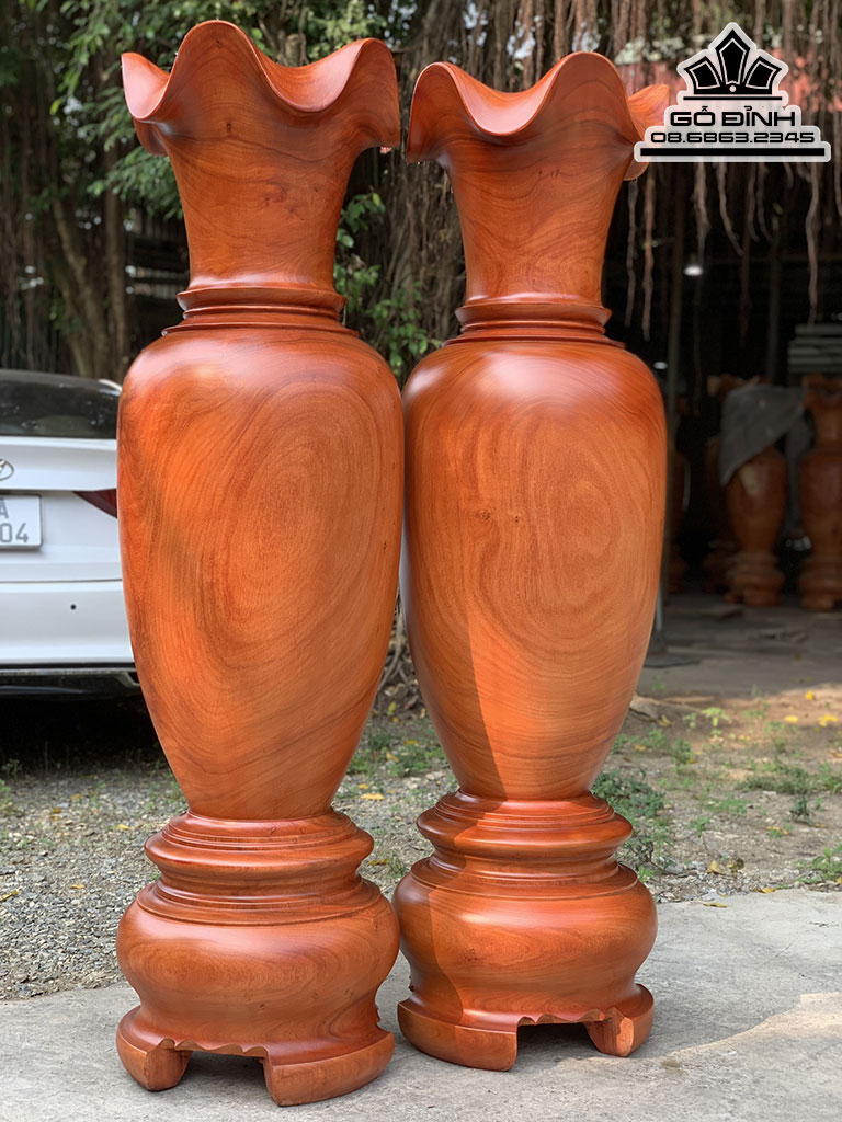 Cặp Lục Bình Gỗ Hương Nguyên Khối Cao 170 Đường Kính 48.5 (cm)