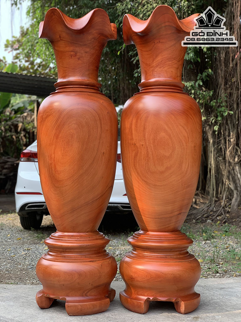 Cặp Lục Bình Gỗ Hương Nguyên Khối Cao 170 Đường Kính 48.5 (cm)
