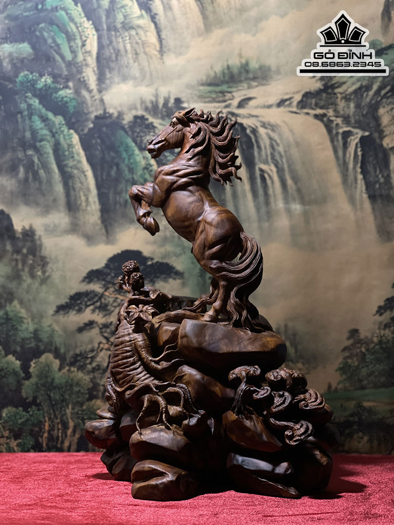 Tượng Phật Bà Quan Âm Gỗ Sưa Cao 38 Ngang 25 Sâu 23 (cm)