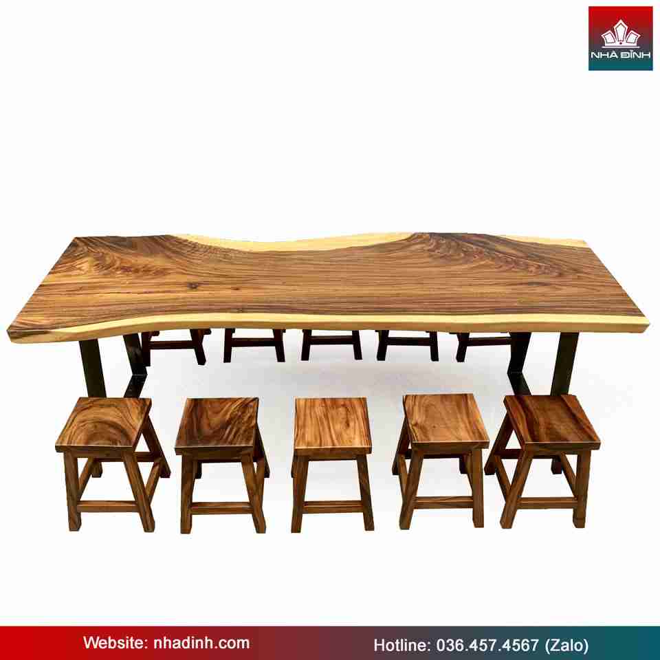 Bàn 10 Ghế Đẩu Gỗ Me Tây Nguyên Khối Dài 255 Rộng 81-85-92 Dày 6.7 Cao 75 (cm)