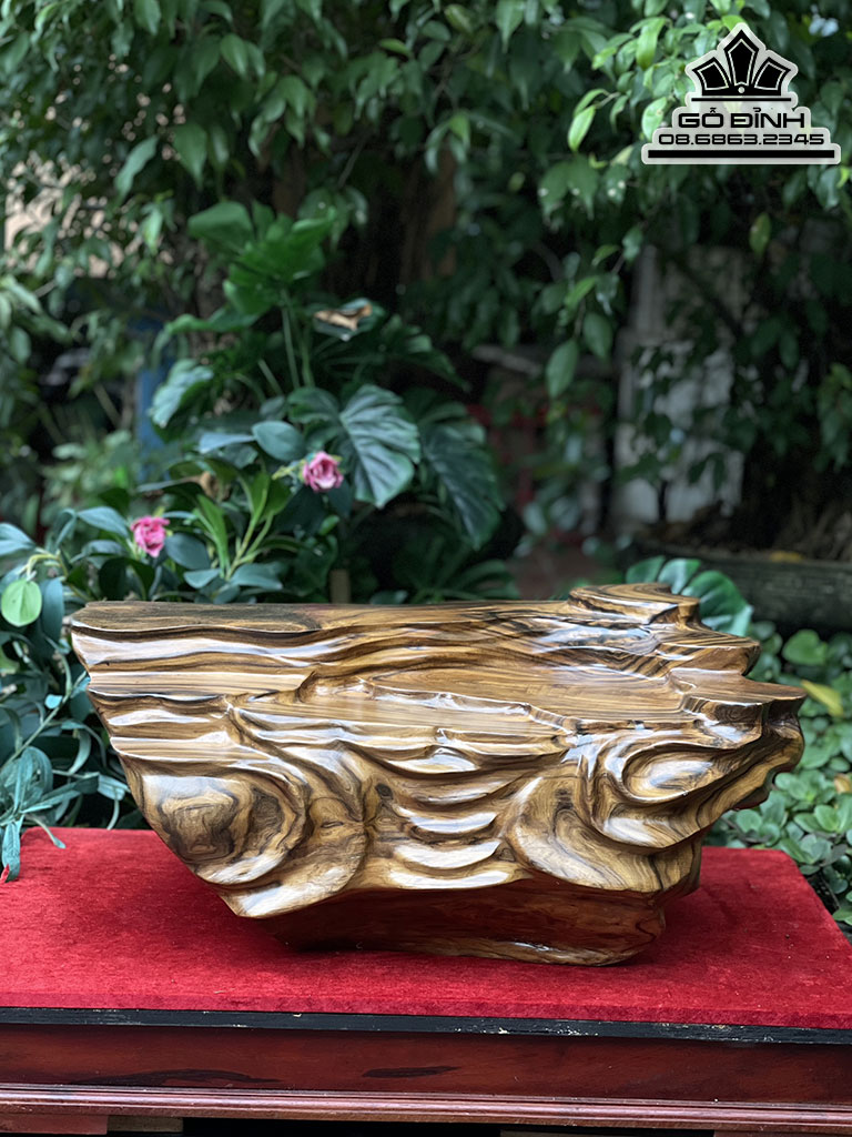 Bàn Trà Gỗ Chun Sụn Bách Xanh Thơm Cao 29 Ngang 59 Sâu 48 (cm)