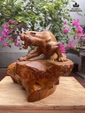 Tượng Báo Săn Mồi Gỗ Hương Liền Khối Cao 24 Ngang 34 Sâu 22 (cm)