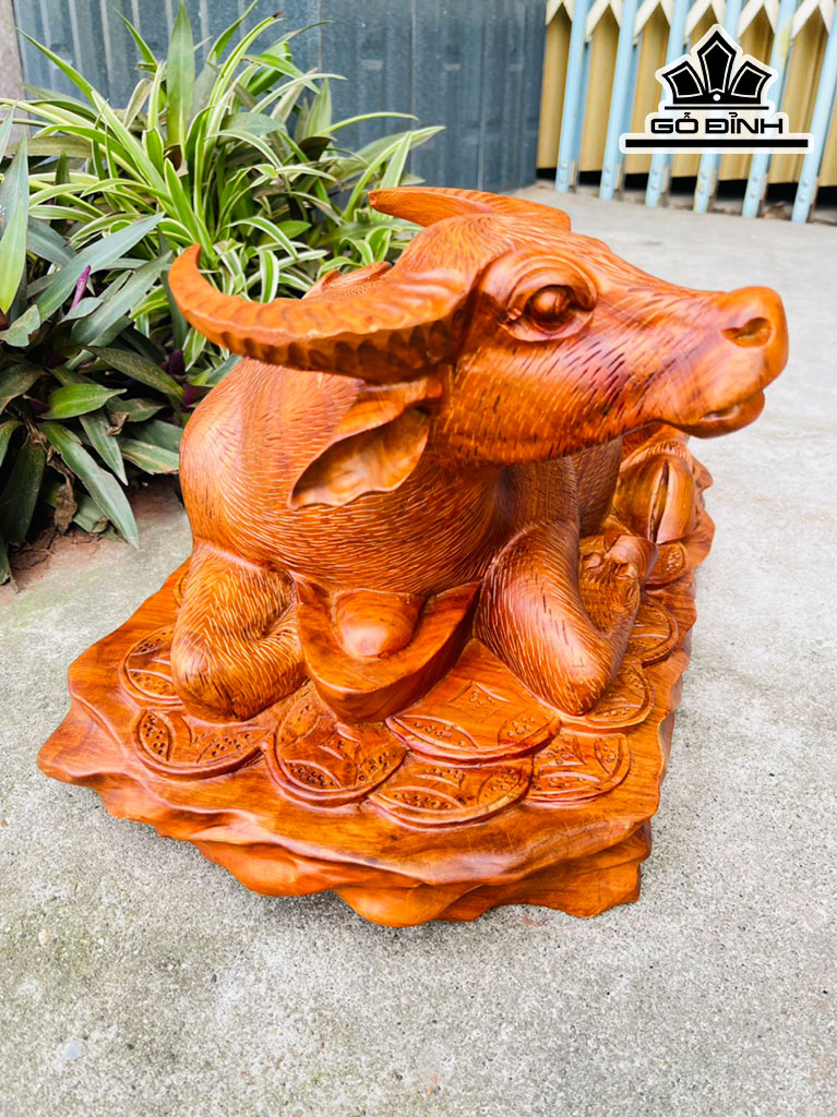 Tượng Trâu Gỗ Hương Cao 26 Ngang 43 Sâu 28 (cm)