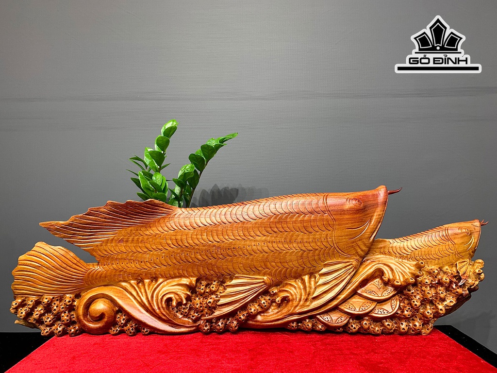 Tượng Cá Kim Long Gỗ Hương Cao 28 Ngang 91 Sâu 16 (cm)