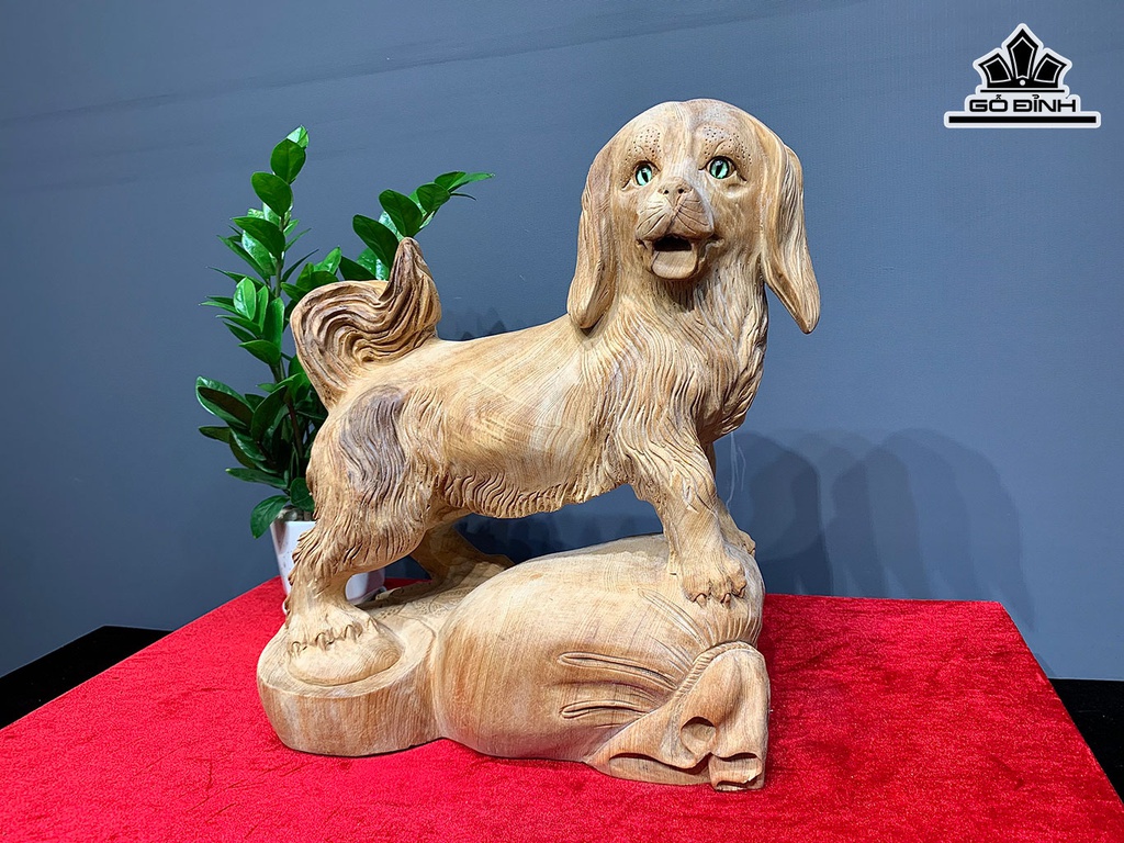 Tượng Chó Gỗ Ngọc Am Cao 41 Ngang 34 Sâu 17 (cm)