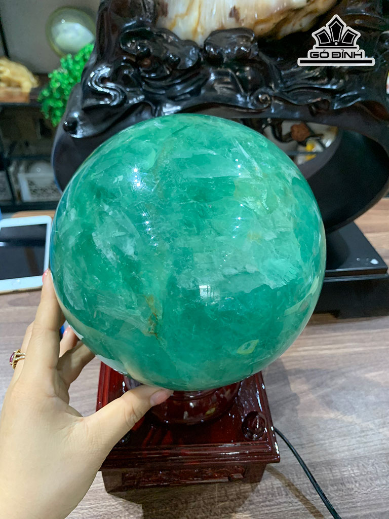 Bi Cầu Đá Flourite Cao Đường Kính 16,8 (cm) 8,3kg