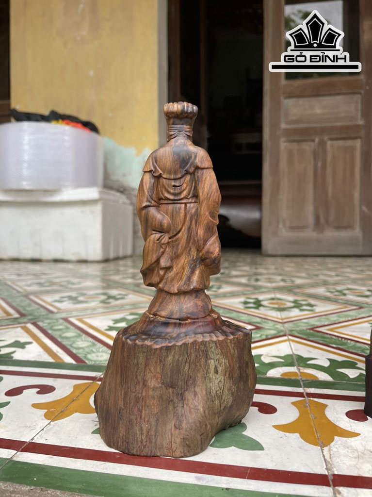 Tượng Gia Cát Lượng Gỗ Bách Xanh Cao 24 Ngang 12 Sâu 9 (cm)