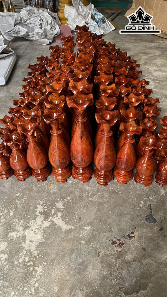 Bộ 9 Bình Gỗ Hương Cao 15-35 Ngang 6-8 (cm)