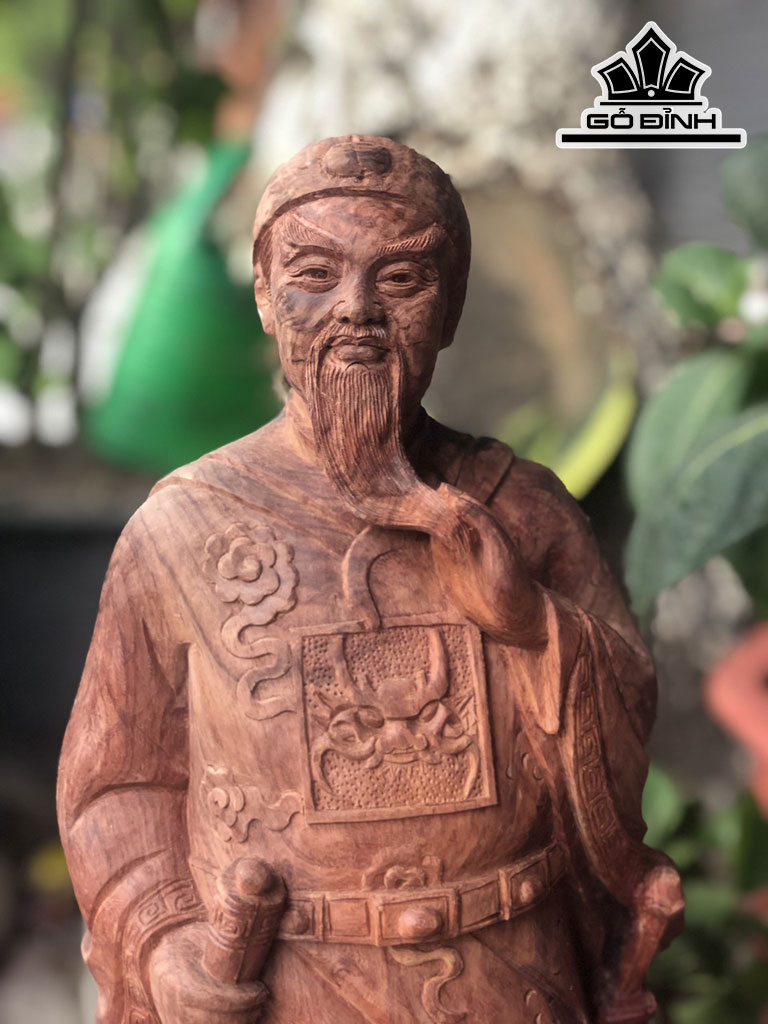 Tượng Trần Quốc Tuấn Gỗ Cẩm Cao 61 Ngang 20 Sâu 15 (cm)
