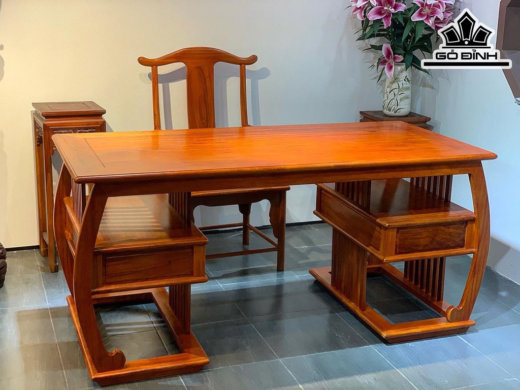 Bộ Bàn Ghế Gỗ Hương Cao 78 Ngang 166 Sâu 69 (cm)