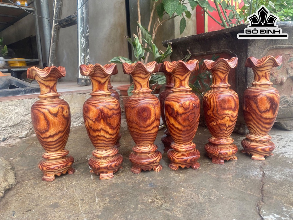 Lục Bình Gỗ Trắc Cao 30 Đường Kính 10 (cm)